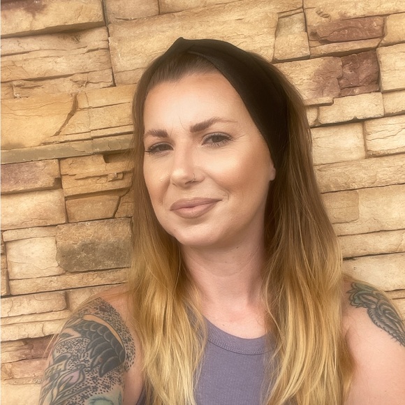 Meet your Posher, Brittany - Picture 7 of 9